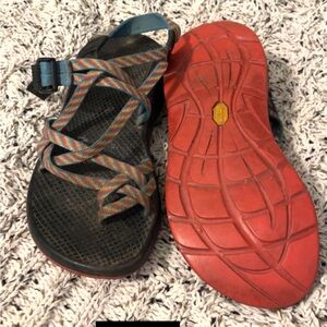 Women’s Rainbow Chacos